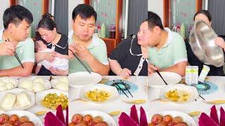 Funny Husband: This man is so selfish  he only cares about eating when the child cries