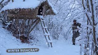 WINTER SURVIVAL in the Wilderness, Building a Bushcraft Shelter!