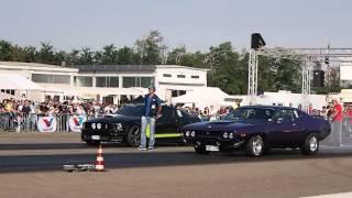 Drag racing: Mustang GT Vs Plymouth Road Runner 1/4 mile - Rivanazzano Hills race 2014