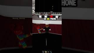 Impressing Judges with Drowning Love in Roblox Talent Show