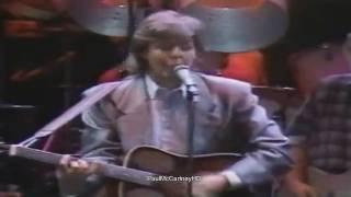 Paul McCartney - i saw her standing there [HD] Prince's Trust Concert 1986