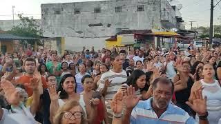 Momento da benção da cidade de Senhor do Bonfim durante a procissão no contorno - 2024