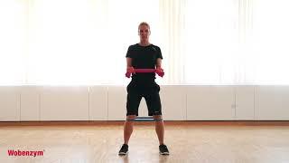 Tägliche Übungen bei Kniegelenksarthrose – Folge 9 Der Seitwärtsschritt mit zwei Gymnastikbändern