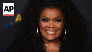 Yvette Nicole Brown offers update on 'Community' film