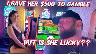 I gave a New Subscriber $500 to gamble!!