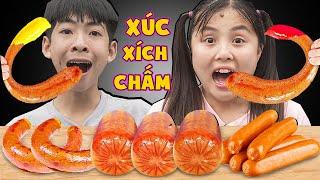 Hằng Hóng Hớt Thử Thách Xúc Xích Kinh Dị Với Cún Bê Đê - Chấm Xúc Xích Với Mọi Thứ  KN CHENO