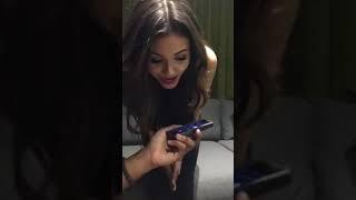 Victoria Justice joking on phone with friends!