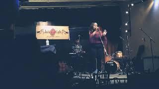 Jazmine Sullivan “Let It Burn” Live Cover by: Briana Nicole