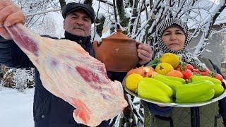 VILLAGE LIFE IN SNOW FALLING IN MOUNTAIN REGION! HOW TO COOK LAMB LEG HERE IS THE RECIPE!