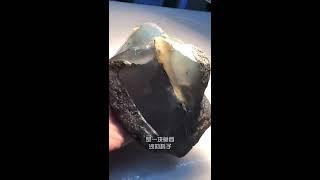 缅甸赌石经验分享！冰种莫西沙翡翠原石实战！见证一下是涨还是垮呢？