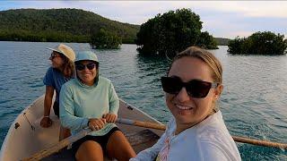 Three Girls Cruising Australia WHSE145