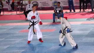 Anton Ogorelkov (BUL) v Evgeny Otsimik (RUS) Male -57kg Sparring Final