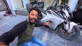 ఈ బైక్ price వింటే shock  అవుతారు | EV Super bike Ultravioleet F77