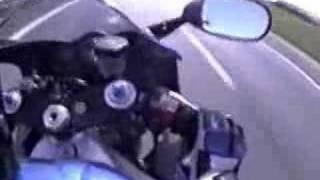 yamaha r1 vs hayabusa