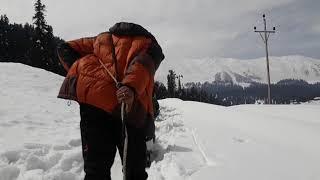 Suara Azan berkumandang di hamparan salju di kaki gunung HIMALAYA