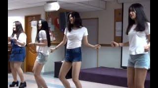 韩国女大学生访台表演热舞《Up&down》  中间的妹子美的过分了
