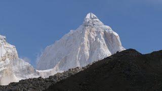 An autumn trek to Kedartaal in Uttarakhand.