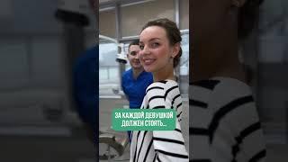 Личный СТОМАТОЛОГ - это идеально                  #имплантация_зубов #зубные_импланты #виниры