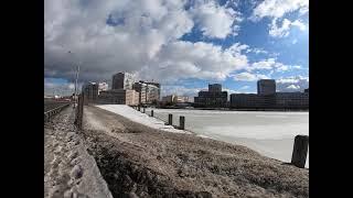 Затон Новинки. Москва, пр.Лихачева. 02.03.21. Противоположная метро сторона Технопарка.