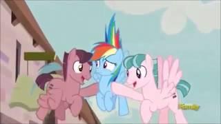 Rainbow Dash's Awkward Situation