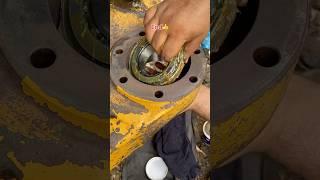 Experts mechanic fitt loader center bearing #skills#bearing#mechanic