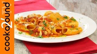 Paccheri al ragu di spigola / Primi di pesce