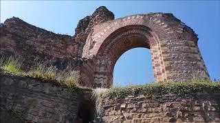 Erkunden: Kaiserthermen