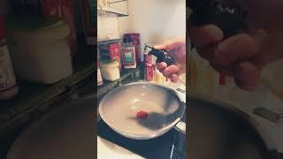 設計師煮食趣：哇沙米高麗菜櫻花蝦粉漿蛋餅