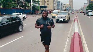 Martin Bakole : Entraînement de Gladiateur dans les Rues de Kinshasa !