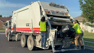 Fast Columbia CNG CCC Heil 5000 Rear Loader Garbage Truck Packing Trash Bags