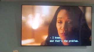 How stupid is Iris west?