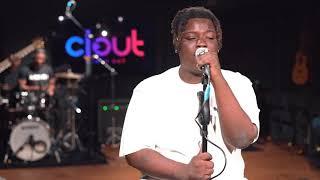 Barry Jhay - Muje (#CloutLive Performance)