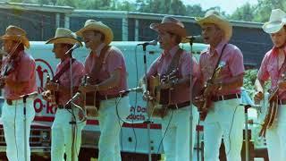 The Country Cousins - Listening To The Rain