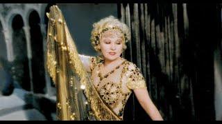 Truman Capote's Mae West