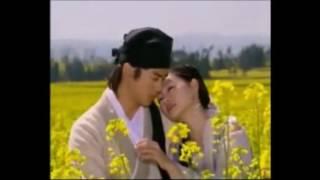 Hmong Love Song - Lwm Tiam escapes