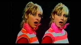 Mo-Dettes - WHITE MICE / WHITE MOUSE DISCO - RARE VIDEO