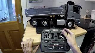 Tamiya Mercedes-Benz AROCS 3348 6X4 Tipper Truck