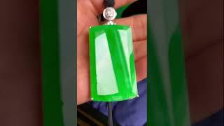 冰陽綠無事牌  | 頂峰翡翠 #珠寶 #首飾 #高品質 #頂峰翡翠 #jade #jewelry