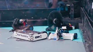 4 Mini Battle Robots vs. 1 Deadly Robot (Absolute Chaos!)