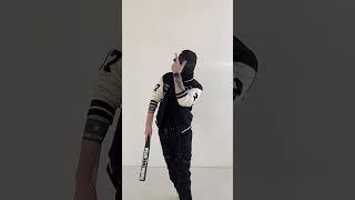Ещё больше видео у Рамы в TikTok 