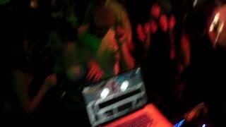 DJ Ruckus - HE CAN MIX - LIVE @ Banana Split 3.1.09