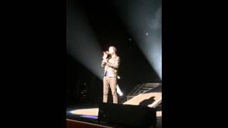 Overtone Singing - Avi Kaplan - Oakland 2/22/14 (HD)