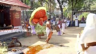 Kakkara Bhagavathi Theyyam (Travel Kannur Kerala Videos)
