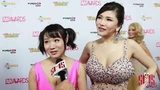 Anri Okita and Kaho Shibuya AVN 2016 Red Carpet Bounce and Kiss