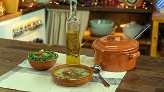 Caldo verde português, o caldo que se faz em Portugal | CucaChef