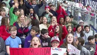'Ovi! Ovi!' Arlington students celebrate Alex Ovechkin's record at Caps practice | NBC4 Washington