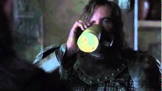 Game of Thrones - The Hound Funniest Moment (Chicken Scene)