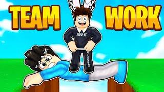 ARIAN FAILED Ultra KRASS in Team Work PUZZLES 2 auf ROBLOX