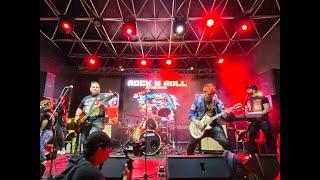 ROCK N ROLL - LOS MUSTANGS (Video Oficial)