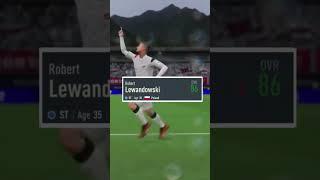 What would happen if you put Robert Lewandowski in the Indian Super League in FIFA Career Mode?